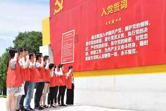 症状与流感相似,重症发作可致命!近期警惕这种疾病